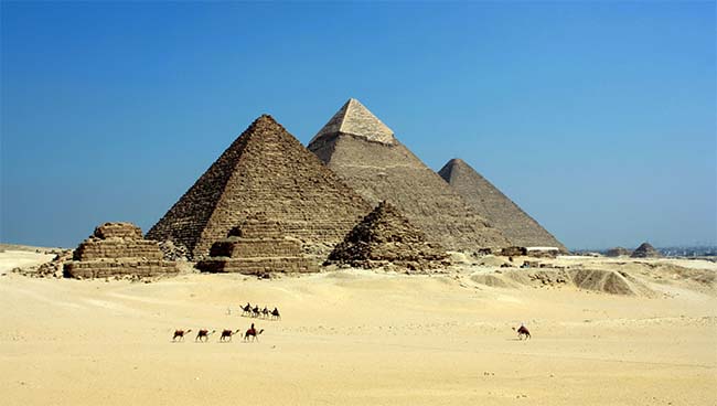 Ancient Egypt Pyramids: Oldest Guitar